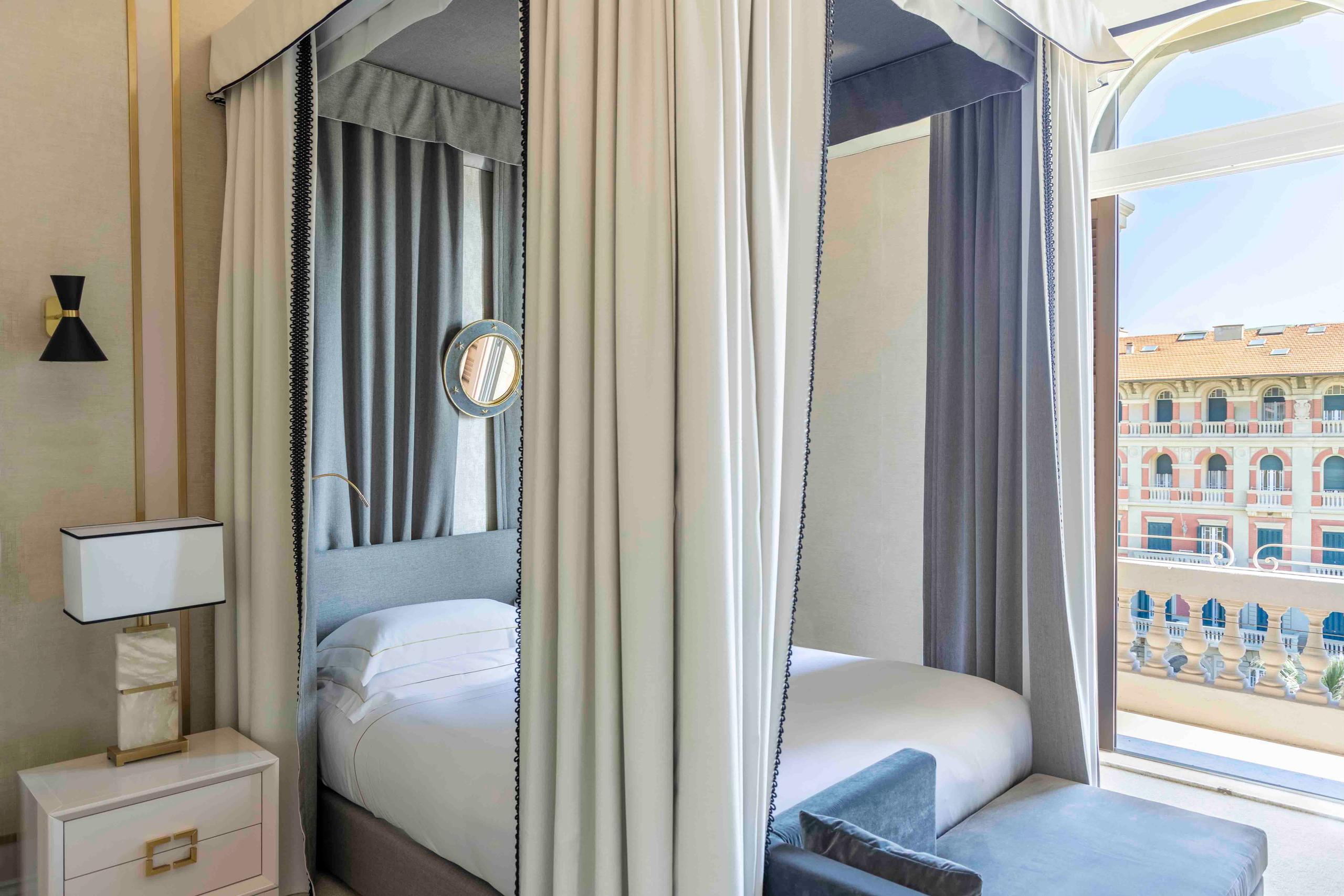 One bedroom suite vista mare laterale